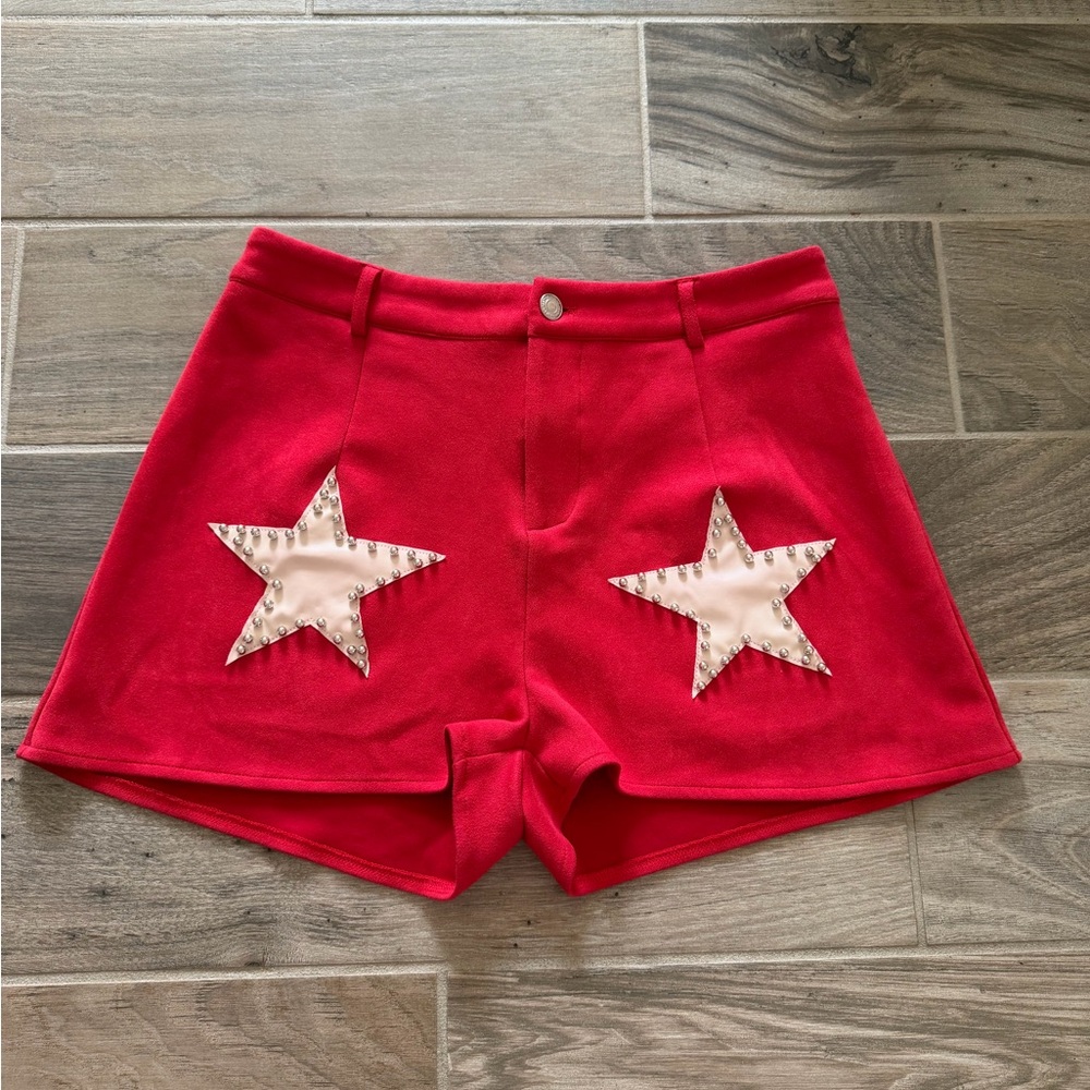 Saints & Hearts Red Star Shorts tagged size Large